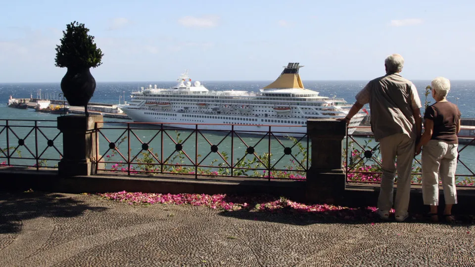 Madeira com 129 cruzeiros e 324.224 passageiros no 1.º